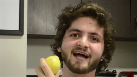 I don't want your damn lemons, what am i supposed to do with these? when life gives you lemons MEME ORIGINAL - YouTube