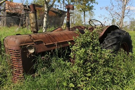 Abandoned Tractor Farm Rust Free Stock Photo Public Domain Pictures
