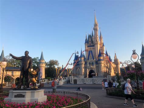 Photos Cinderella Castle Makeover Painting Continues Despite Upcoming