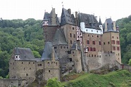 El castillo de Eltz en Alemania, una fortaleza de 3 familias