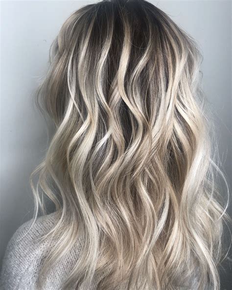 Beachy Blonde Beach Waves Carriemarginianhair Long Hair Waves Long Hair Styles Short