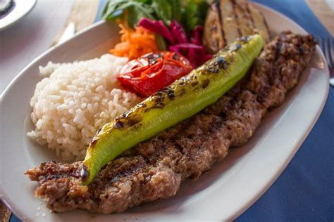 What To Eat In Istanbul The Best Traditional Turkish Food Turkish