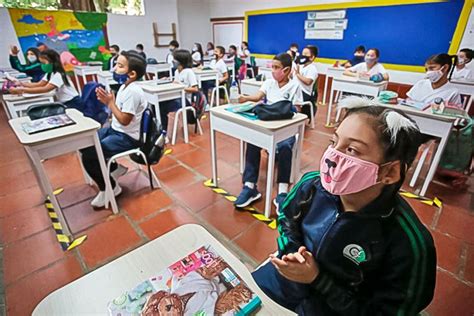 Colegios Privados Tendrán Hasta Cinco Años Para Adecuarse Al Servicio De Educación Básica