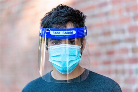 Do Face Shields Really Help Stop Coronavirus The Healthy