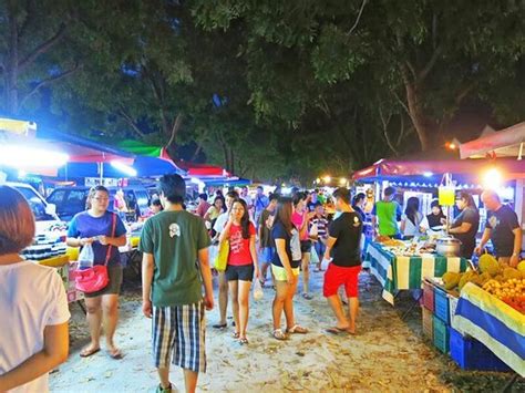 I have always wished that the 7 eleven in malaysia are like those in thailand where you can really find delicious food and hot meal 24 hours a day. Farlim Pasar Malam (Penang Island) - 2021 All You Need to ...