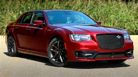 2023 Chrysler 300c Debuts With 485 Hp V8 Youtube
