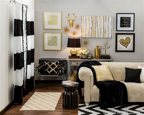 Romantic bedroom decor ideas on a budget feature everything from classic estate furnishings to uniquely trendy 25+ romantic bedroom decor ideas to make your home more stylish on a budget. Make a grand statement with metallic gold and black home ...