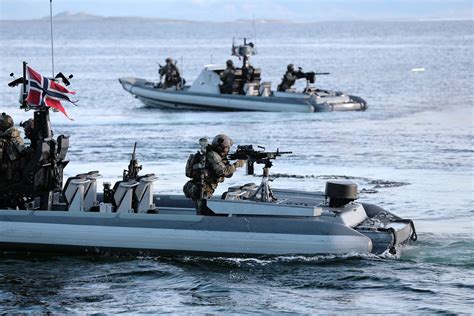 Potd Norwegian Naval Special Operation Commando The Firearm Blog