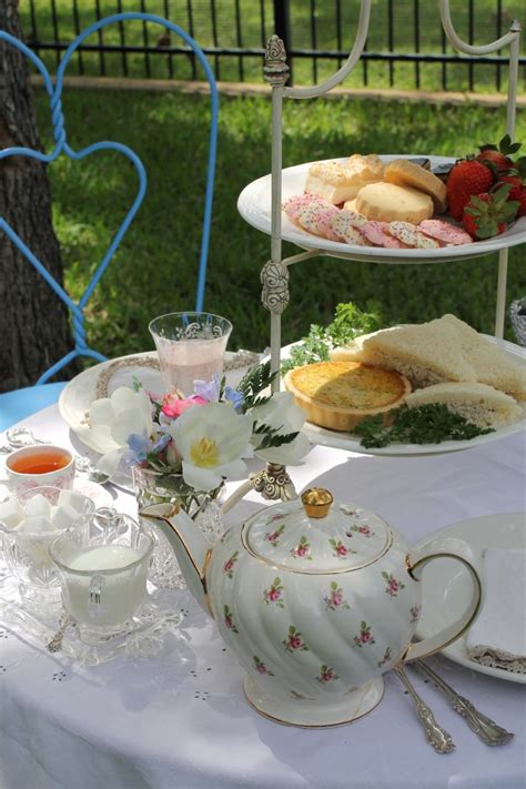 A Garden Tea Party Decor To Adore
