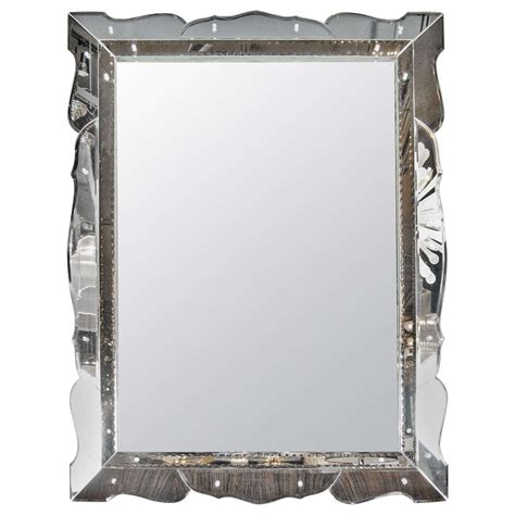 Exquisite 1940s Hollywood Smoked Border Venetian Style Mirror At 1stdibs Wall Mirrors For Sale