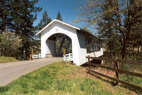 Hannah Thomas Creek Covered Bridge Linn County Or Oregon Covered
