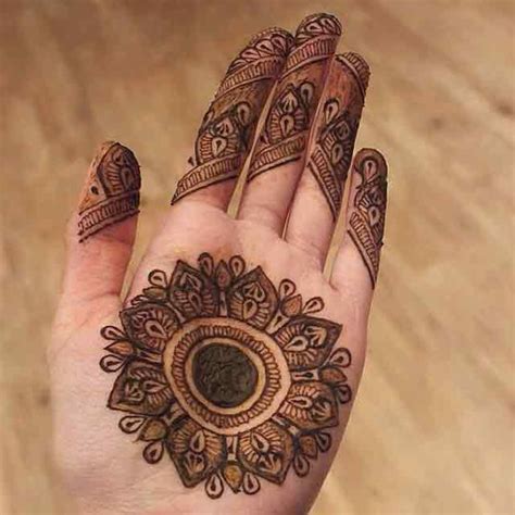 Simple Gol Tikka Mehndi Designs For Hands In 2024 2025 Fashioneven