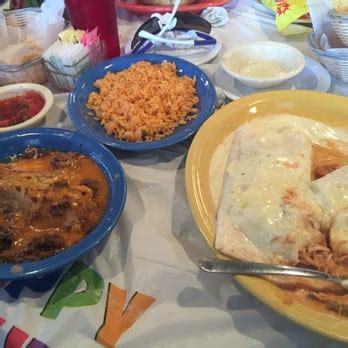 1005 s neil street, champaign, il. Dos Reales - 61 Photos & 170 Reviews - Mexican - 1407 N ...