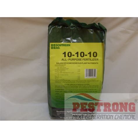 Applying 10 10 10 fertilizer for lawns. 10-10-10 All Purpose Fertilizer - 5 Lb