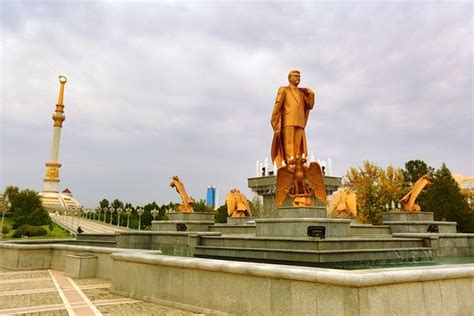 Turkmenistan Independence Monument Ashgabat Updated 2020 All You