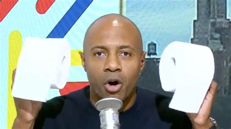 Jay Williams Throws Toilet Paper Calls Nba Soft For Draymond Green Suspension