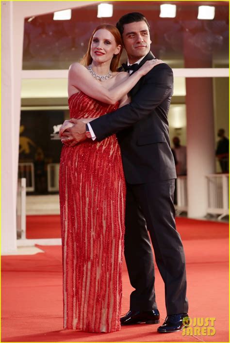 Photo Jessica Chastain Oscar Isaac Scenes From A Marriage Venice Photo Call 24 Photo 4615576