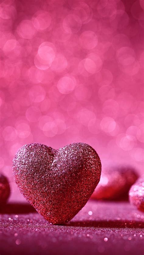 Download Glossy Red Heart Love Phone Wallpaper