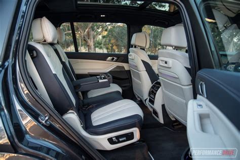 The bmw x7 has a lot to offer: 2019 BMW X7 xDrive30d review (video) | PerformanceDrive