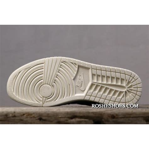 Air Jordan 1 Mid Suede Light Cyan 852542 203 Super Deals Roshe Shoes