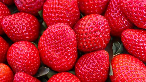 Strawberry 4k Ultra Hd Wallpaper Background Image 3840x2160