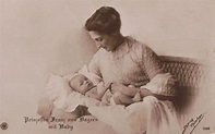 Princess Isabella Antonie of Croÿ with her son Prince Ludwig of Bavaria ...