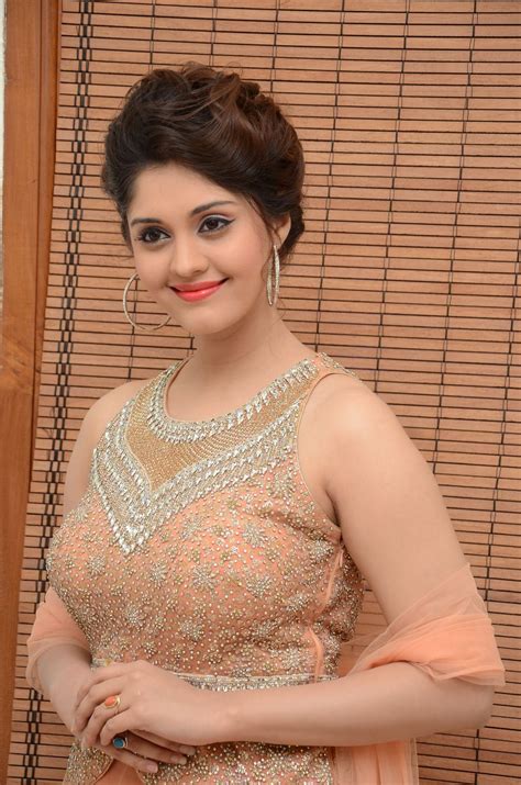 Actress Surabhi Hot Photo Gallery Surabhi Wallpapers Hd