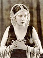 Nita Naldi, silent film actress (1920) - a photo on Flickriver