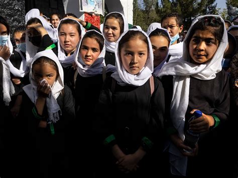 Un Chief Urges Taliban To Reverse Ban On Girls Education In Afghanistan
