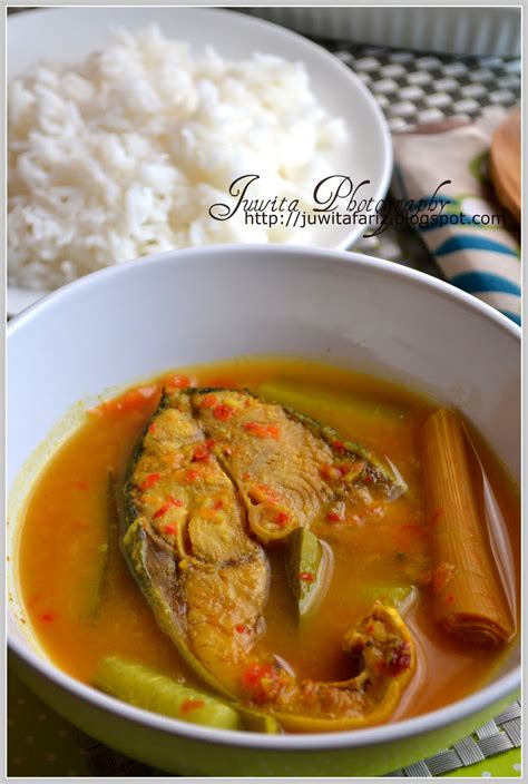 Tempoyak or asam durian (jawi: Juwita Fariz and Family: Gulai Tempoyak Perak cara mak.