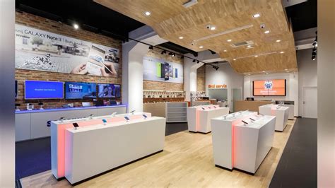 Posted by unknown at 08:57. Electronics Mobile Phone Store Showroom Interior Display ...