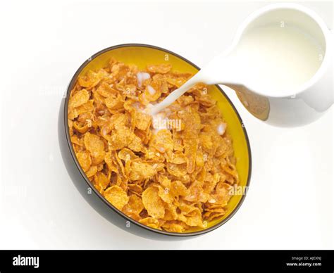 Kelloggs Crunchy Nut Hi Res Stock Photography And Images Alamy