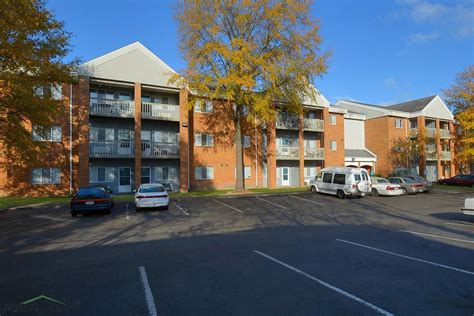 Stonebridge Manor Senior Adult Apartments In Norfolk Va