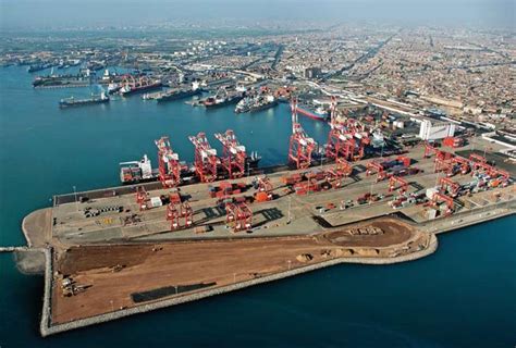 Dockworkers At Port Of Callao In Peru On Strike