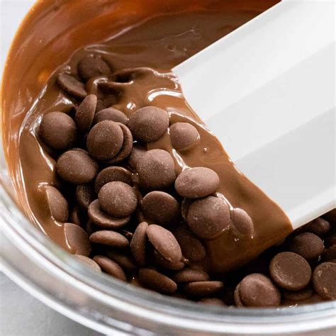 How To Melt Chocolate Jessica Gavin