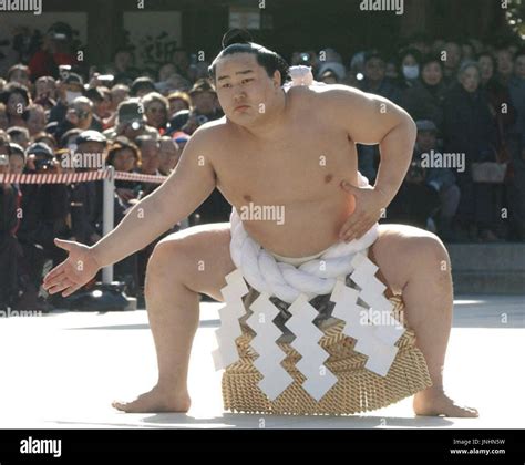 Tokyo Japan Mongolian Sumo Wrestler Asashoryu Who Became The 68th Yokozuna Grand Champion