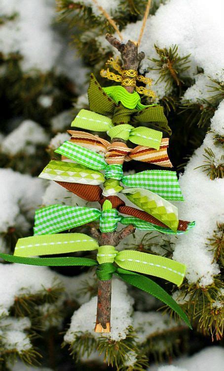 25 Beautiful Handmade Ornaments Christmas Crafts Christmas Crafts