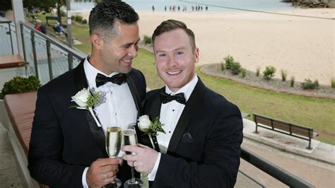 gay couple ‘elope to circular quay to marry daily telegraph