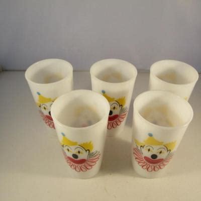 Vintage Hazel Atlas Drinking Glasses Milk Glass With Painted Clowns