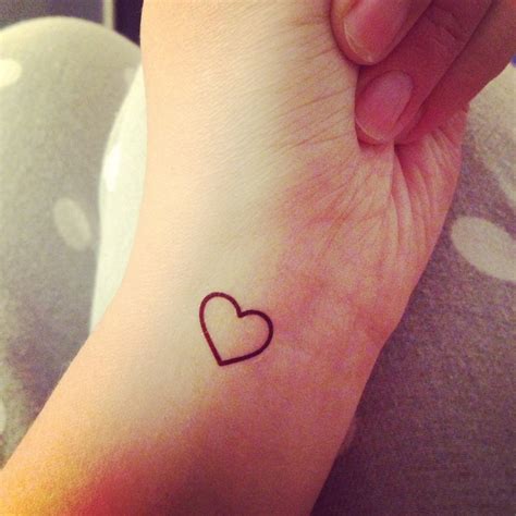 Tiny Heart Tattoo Ideas We Know How To Do It