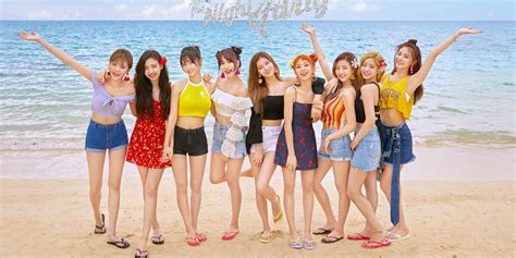 Радует, что в этом году. TWICE Will "Dance The Night Away" With Their First-Ever ...