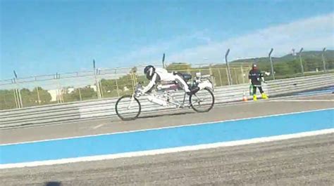 Frenchman Hits 333 Kmhr On A Rocket Powered Bicycle To Set