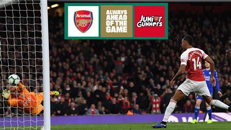Win a signed Arsenal football | News | Junior Gunners | Arsenal.com