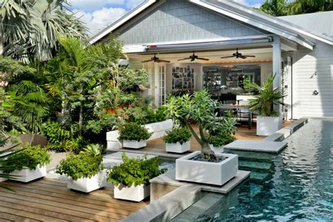 Modern Garden Design Examples Planters As Accent Houzz Home
