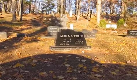 Published 8 years, 11 months ago 2 comments. Bo Schembechler's Grave, Ann Arbor