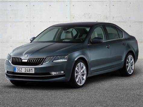 The new octavia might still use the new 2.0 litre tsi petrol but has a whole list of new tricks up its sleeve. New 2017 Skoda Octavia vs Old Model Comparison- Price ...
