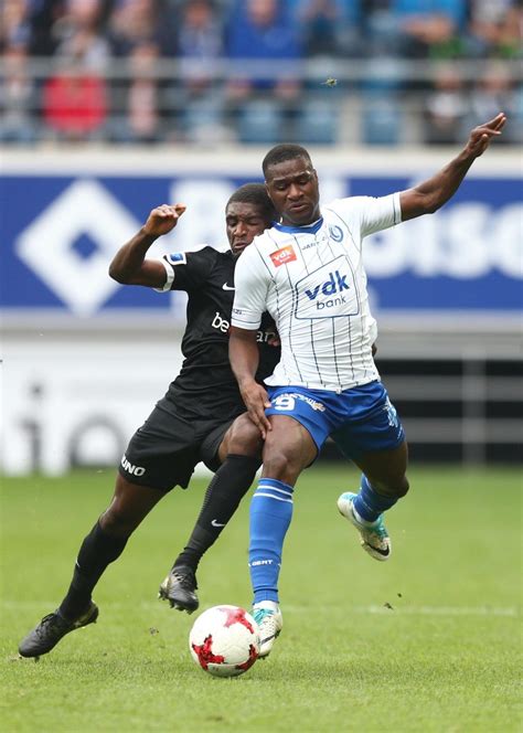 De nationale ploeg u21, onder leiding van jacky mathijssen, thomas buffel en eric van meir zijn deze week op stage in genk. Pin op KRC GENK