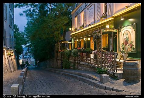 Picturephoto Cobblestone Street And Restaurant At Dusk Montmartre