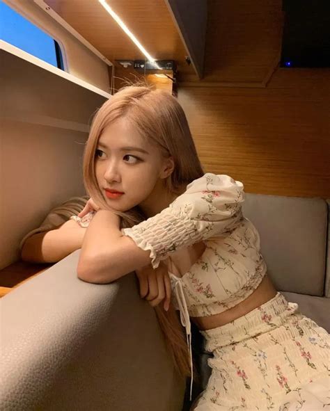 Blackpink Rosé Instagram And Insta Story Update October 20 2019 Nữ Thần Dễ Thương Instagram