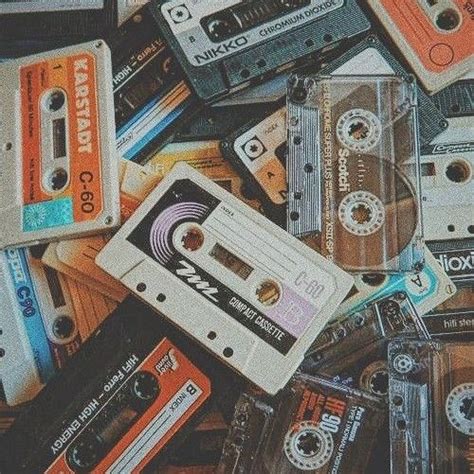 Pin By Paulina Barrera On Wallpaper Playlist Covers Photos Throwback Aesthetic Playlist